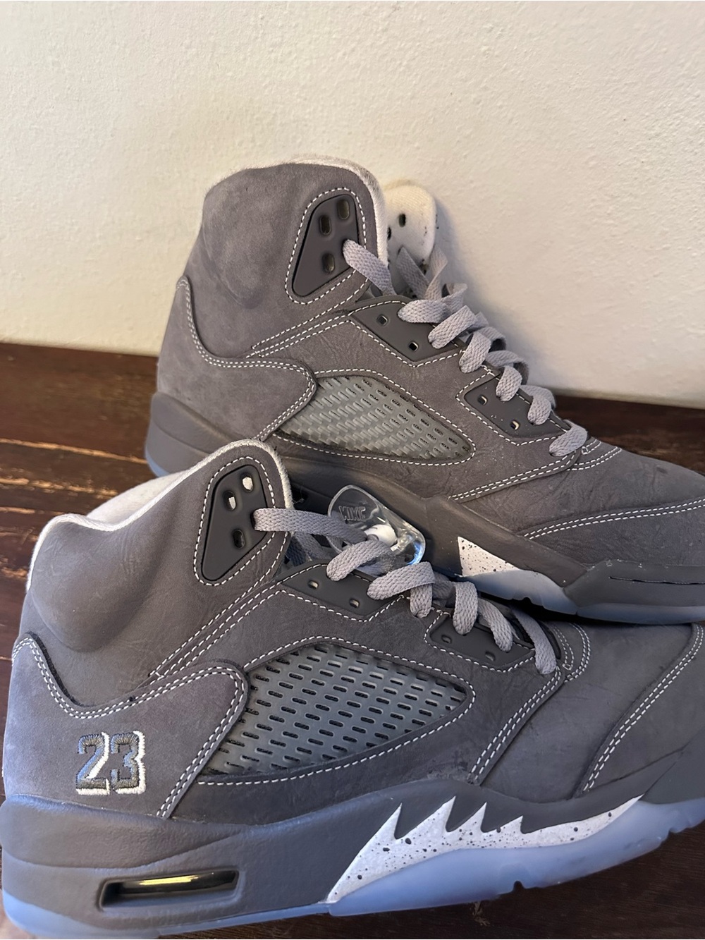 Jordan Retro 5, wolf grey 2026